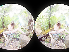 Endza Loves Her Pussy - YanksVR