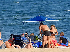 Butt spotting at the beach