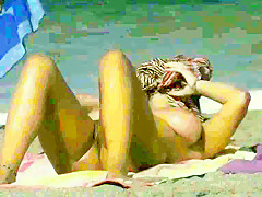 Spy Beach Mature BBW with saggy huge Tits Nipples Areola