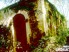 French Kiss - LifeSelector