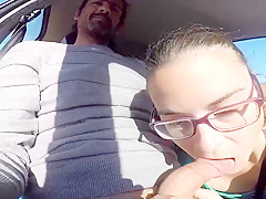 Besos En La Coche !