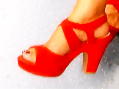 Candid Sandals In Metro