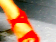 Candid Sandals In Metro