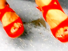 Candid Sandals In Metro