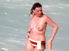 Beach Babes Of The Yucatan 5