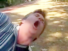 Pisseuses  in public - 3 of 4