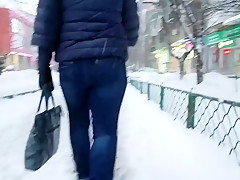 MILF's ass in winter