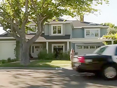 Kaley Cuoco - Drew Peterson: Untouchable
