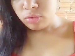 Sem medo de mostrar a bucetinha
