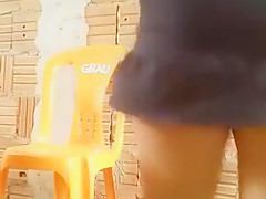 Sem medo de mostrar a bucetinha