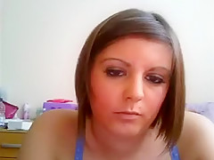 plaisirs solitaire devant la webcam