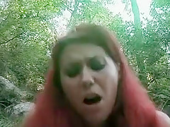 Plan sodomie hard avec une rousse
