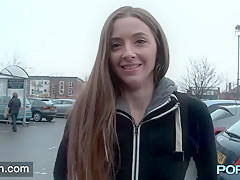 British skinny Leyla flashing in London