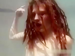Dreadlocks fucks underwater