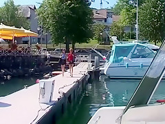 Matures partouzées sur un bateau