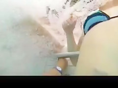 Perverse Ficksau unter Wasser gebumst!