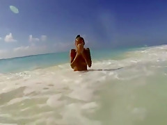 Nice girl, nice body 09
