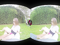 Angel Rush  Steve Q in Nerd girl - VirtualRealPorn