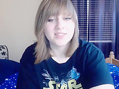 More of this girl...