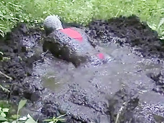 mud dress 29