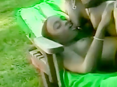 pussy eating in the backyard