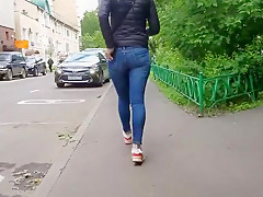 Hot girl's ass in jeans