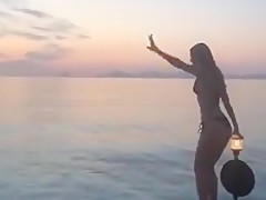 Rachel Cook, Carmella Rose, other babes party on a boat