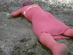 mud dress 33