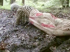 mud dress 31
