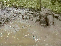 mud dress 28