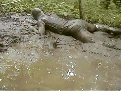 mud dress 28