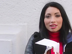 Teen Toursit Bangs Big Cock For Money