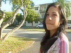 Sexy Pornstar Goes Naughty In Sex With An Experienced Dude