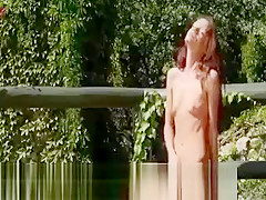Brunette And Outdoor Fingering Vagina