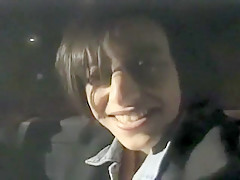 Beurette coquine lèche l'anus de HPG dans un trio