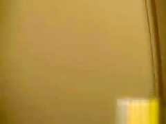 Sexy Brunette Babe Gets Horny Rubbing