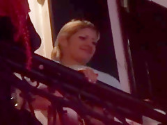 Le lécheur de tétons