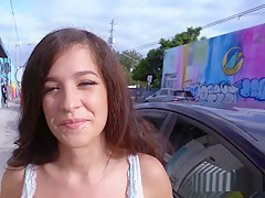 Babe Sucks Behind Dumbster Outdoor