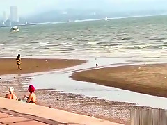 Chick Gets Hooked Up By A Smart Boy And Invited For A Fuck