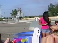 College Girls Bend Over For Some Hot Muffdiving