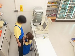 Captivating Japanese Hottie Changes Her Clothes In Public