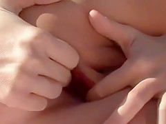 Ideal Teenie Is Gaping Spread Muff In Close-up And Climaxing