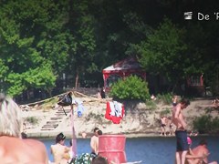 Beach spy cam voyeuring the naked couple of lovers
