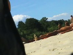 Nice beach video of some pretty babes filmed by me