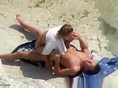 Beach Voyeur