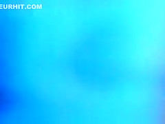 Se te ve la concha, mi amor!!