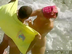 Gorgeous curves of her naked body