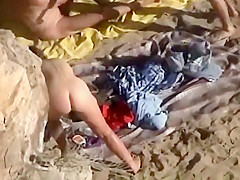 Nudists are horny at the beach