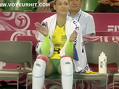 Hard fuck near the lake beach