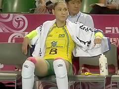 Hard fuck near the lake beach